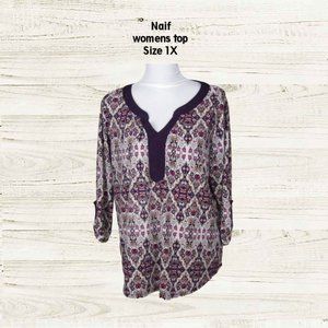 Naif size 1X womens top blouse purple printed ¾ sleeve with roll tab